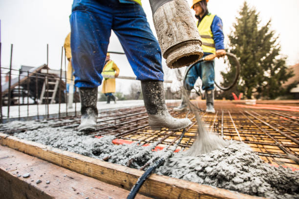  El Rancho, NM Concrete contractor Pros